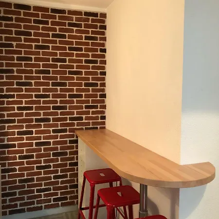 Апартаменты Herhome meublee Calme Гренобль
